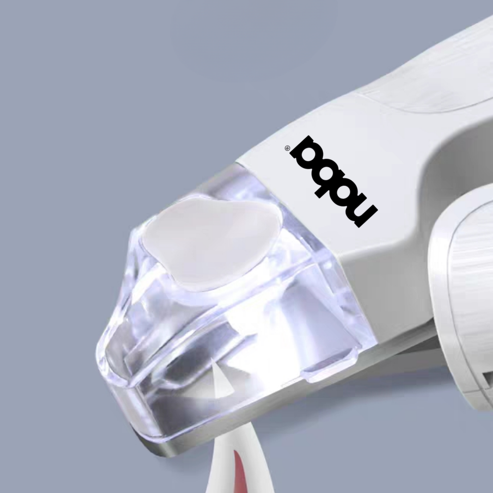 Coupe griffes LED Noba pour chats et chiens