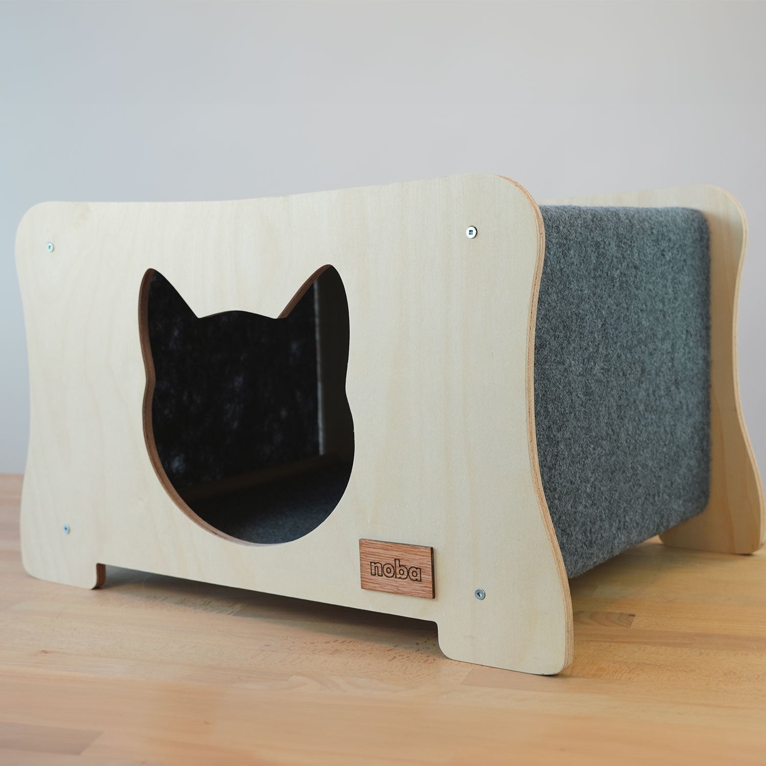 Square_1500x1500_01_a8a41f59-